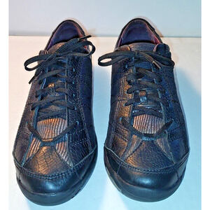 Hush Puppies Woman's Black Silver Sneakers Size 9.5 M Walking Comfort 100% Relax